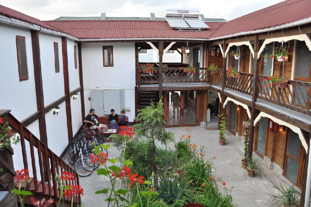 Bazart Hostel