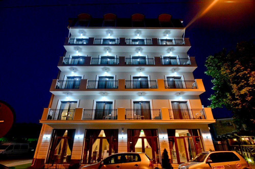 Lucas Hotel Boutique CMP