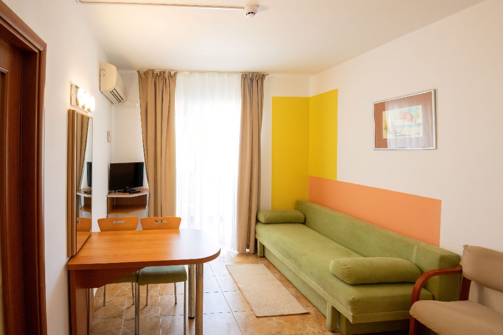 Modern - All Inclusive