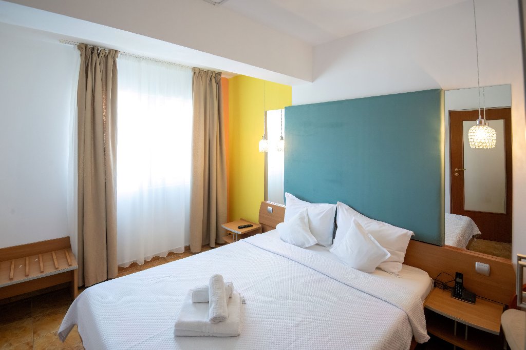 Modern - All Inclusive