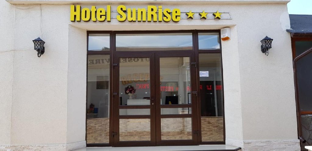 Sunrise Cmp