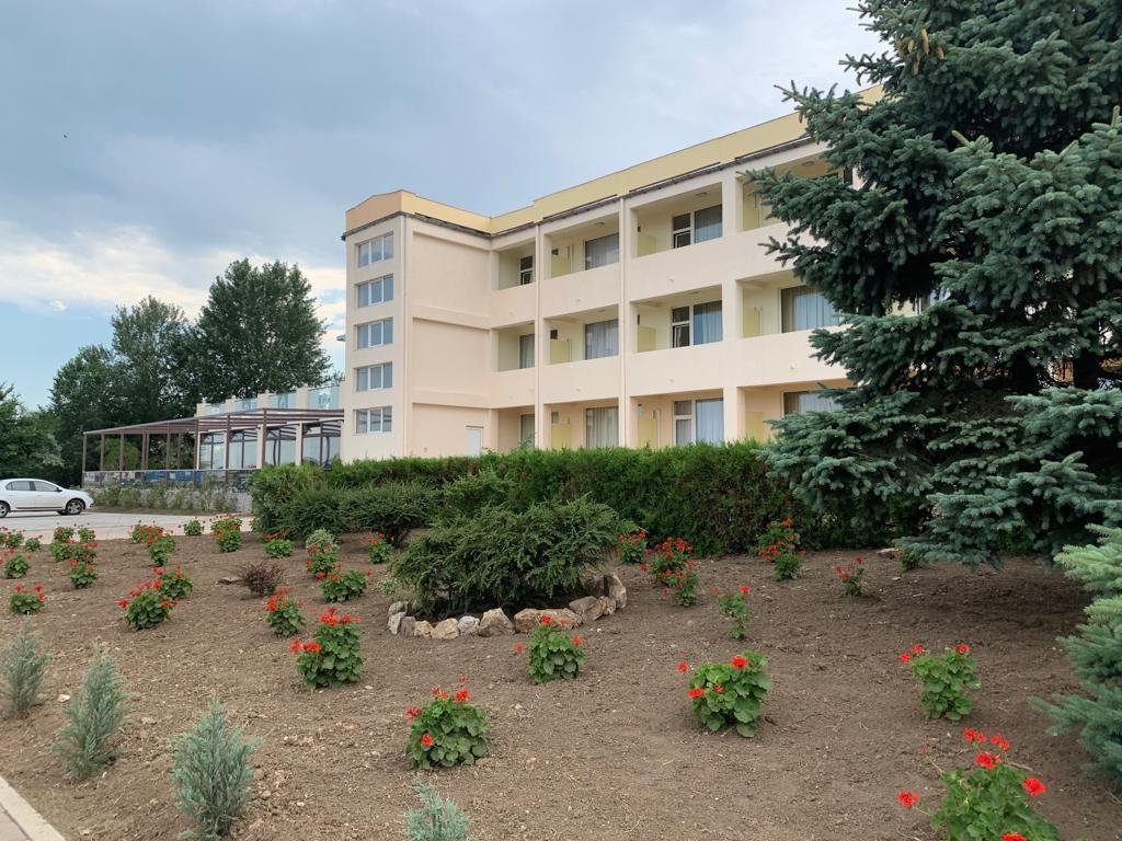 Palace Mezotermale CM