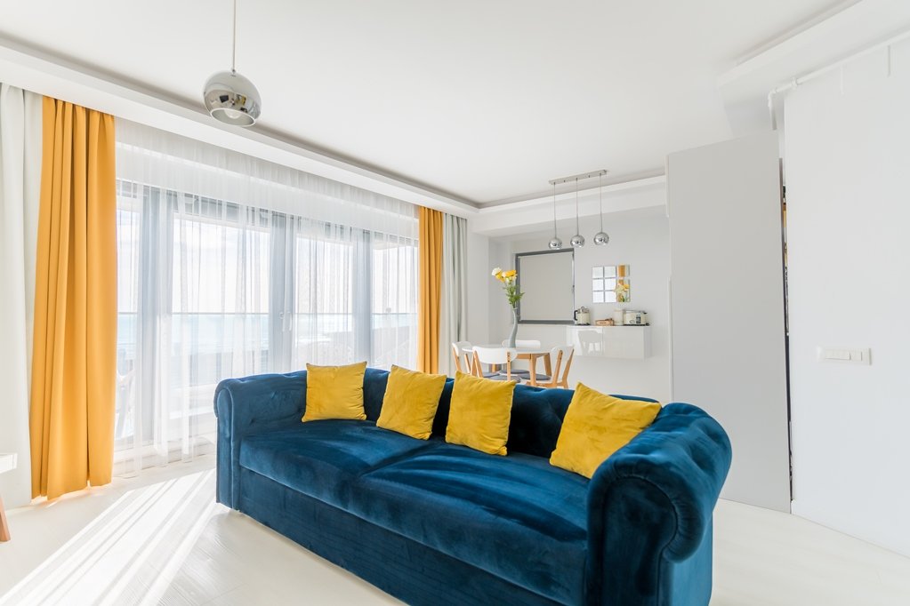 Wave 2 Promenada Apartments Cmp