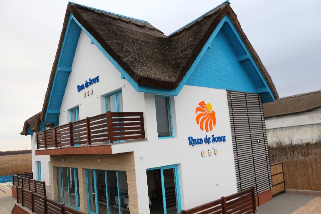 Pensiunea Turistica Raza de Soare Cm