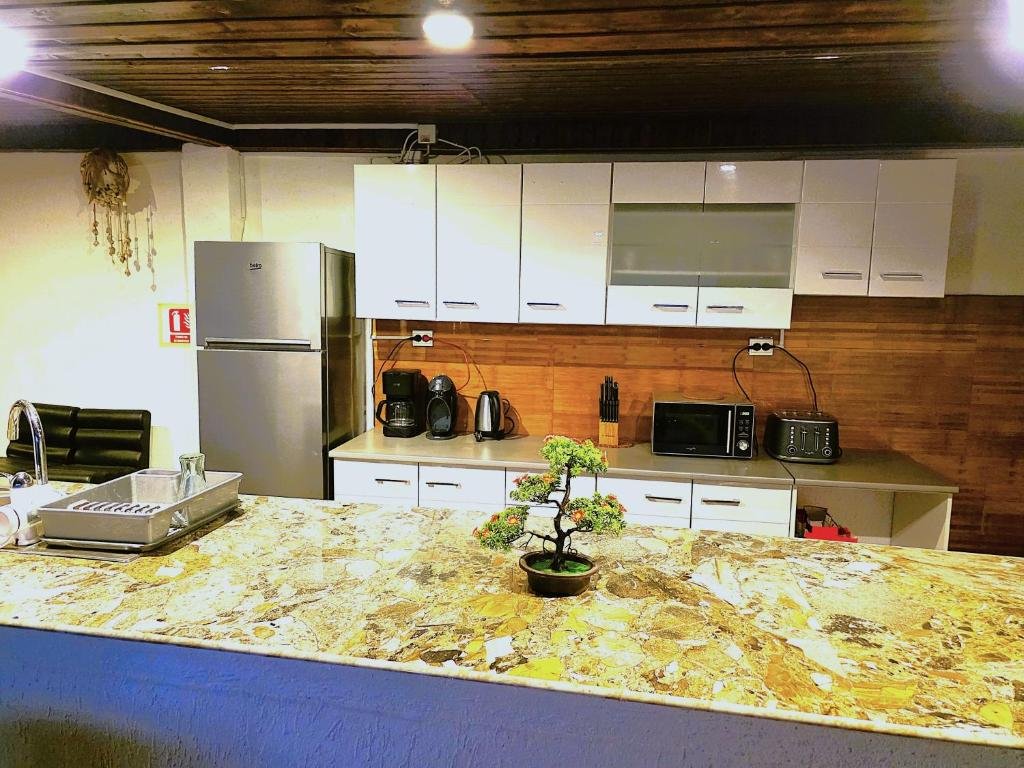Camere de inchiriat Casa Costa CMP